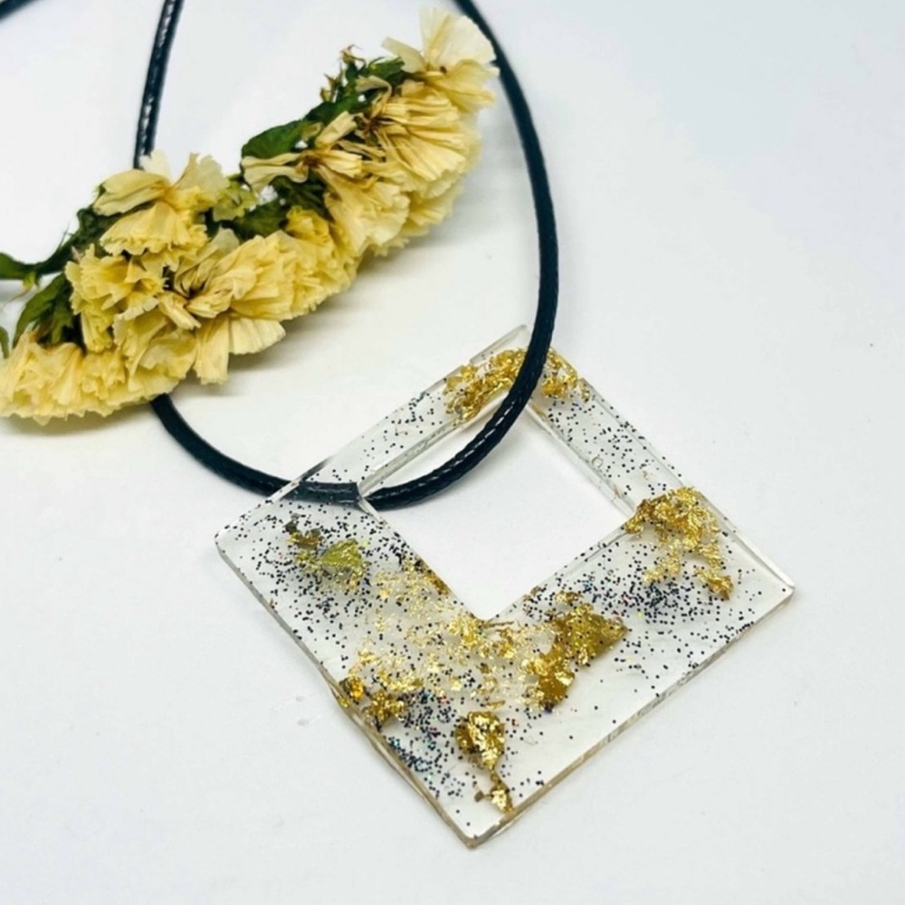 New 24k Gold Flaked Artisan Leather Cord Necklace Sterling Silver Clasp - Picture 6 of 12